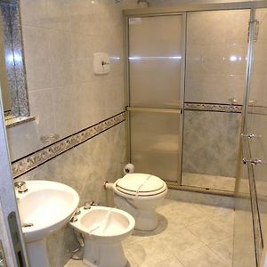 Habitación con 2 Camas Individuales